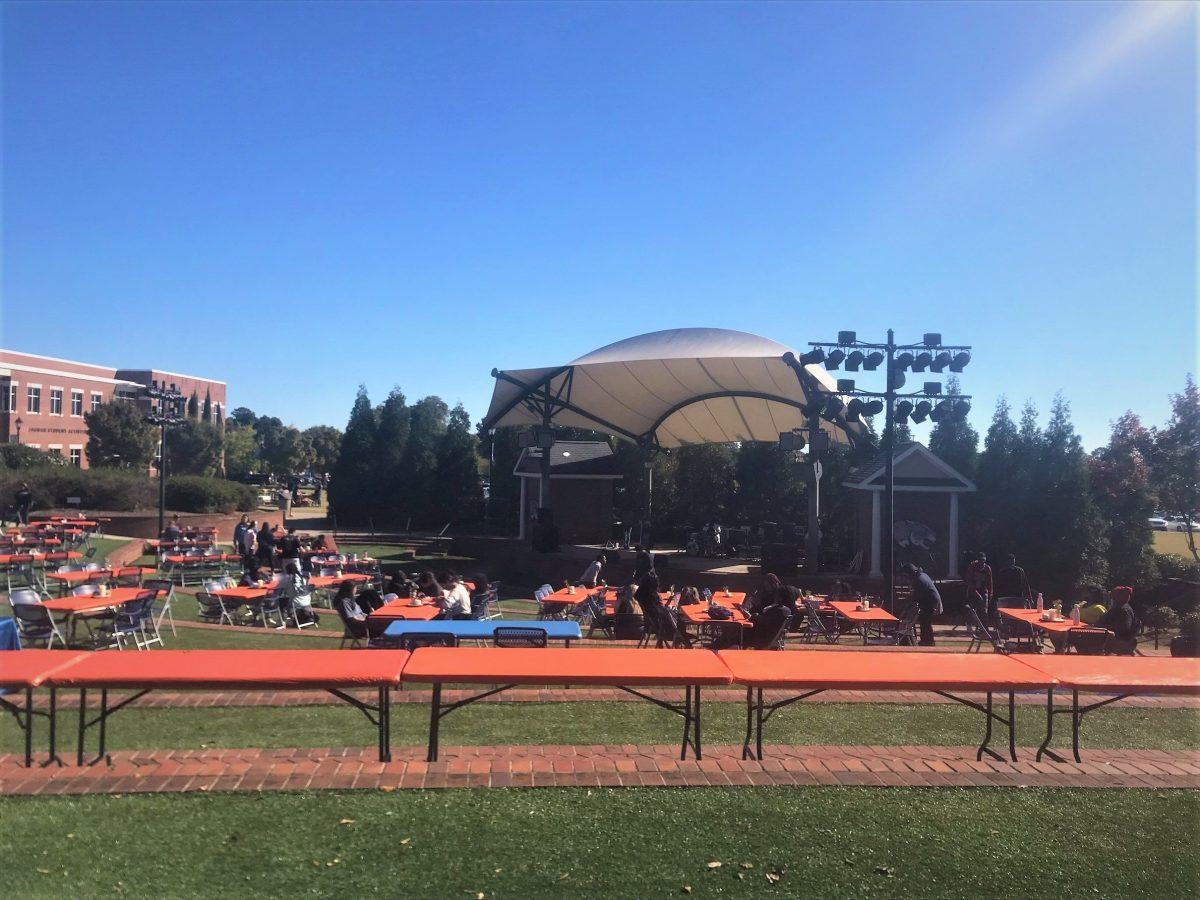 AU hosts Friendsgiving event during Values Week