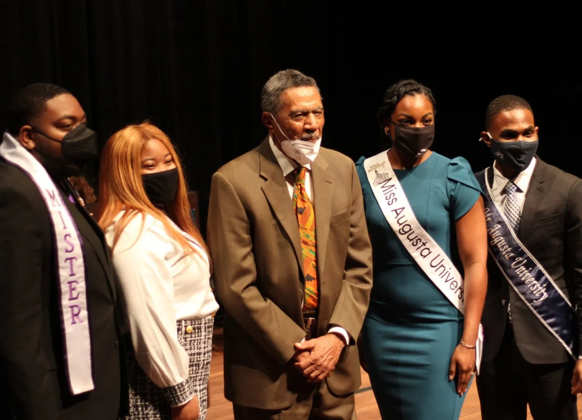 Mayor Davis declares Jan. 14 Roscoe Williams Day at Martin Luther King tri-college celebration
