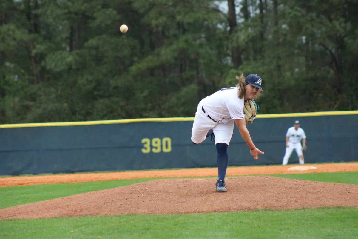 AU baseball grabs mid-week win before weekend conference series