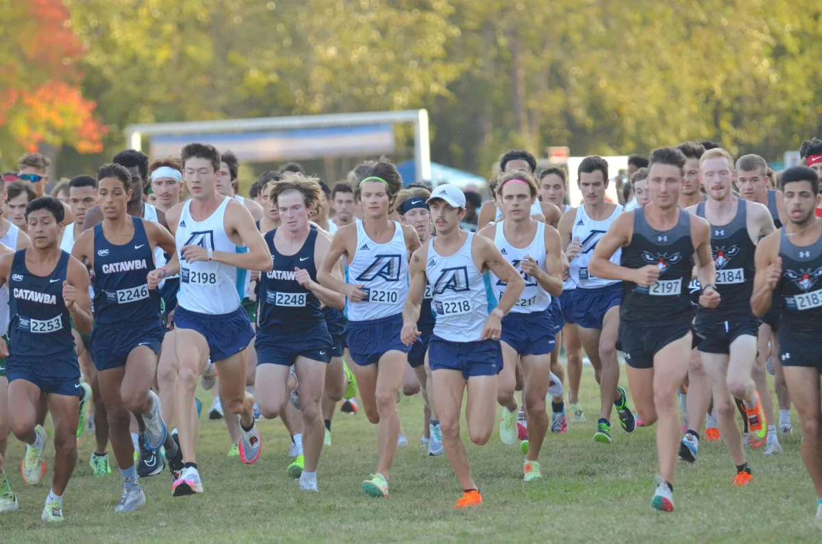AU men's cross-country team wins both Royals Challenge races; Motes, Lagan excel for Jaguars