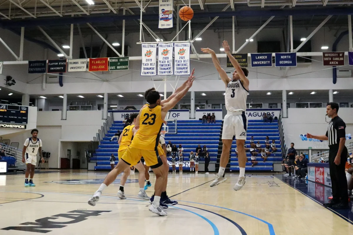 Crawford, Jaguars down Barton College with dominant second half