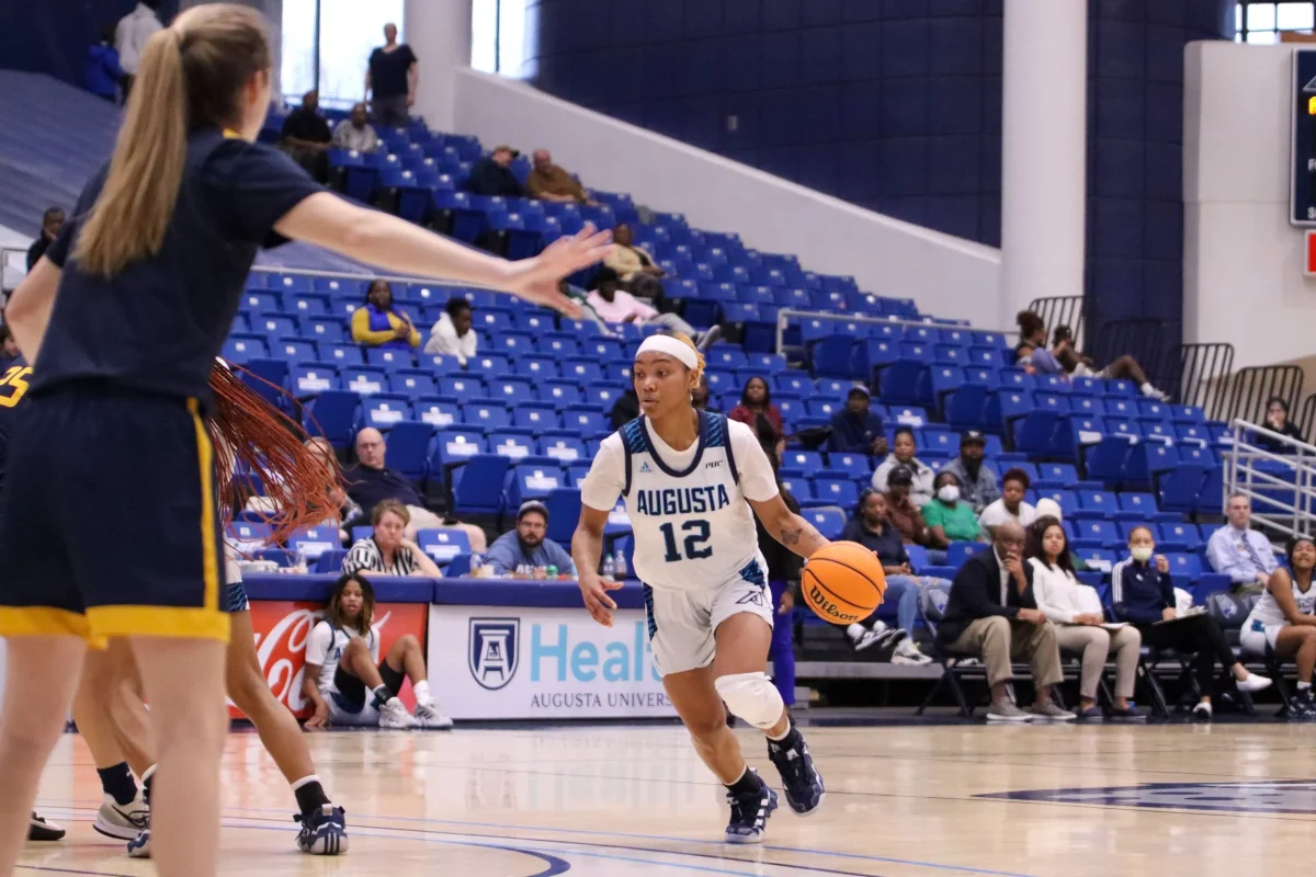 Jaguars sweep Georgia College in PBC basketball action