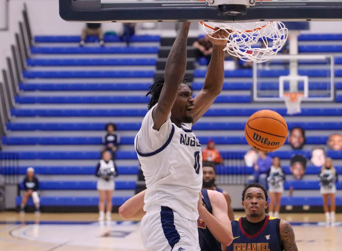 Crawford's steal, free throw propel AU past North Georgia, 72-71