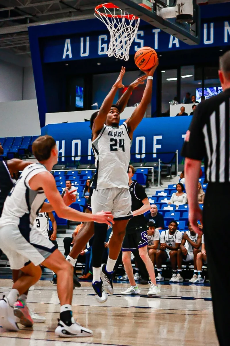 Luis Nonfon drops career high as Jags roll past Converse