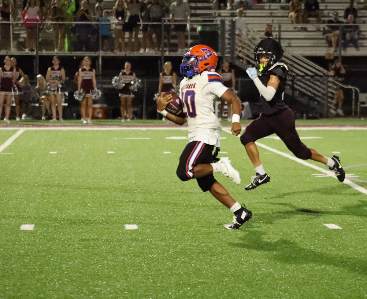 QB Geter leads Midland Valley to 42-7 victory over Lakeside