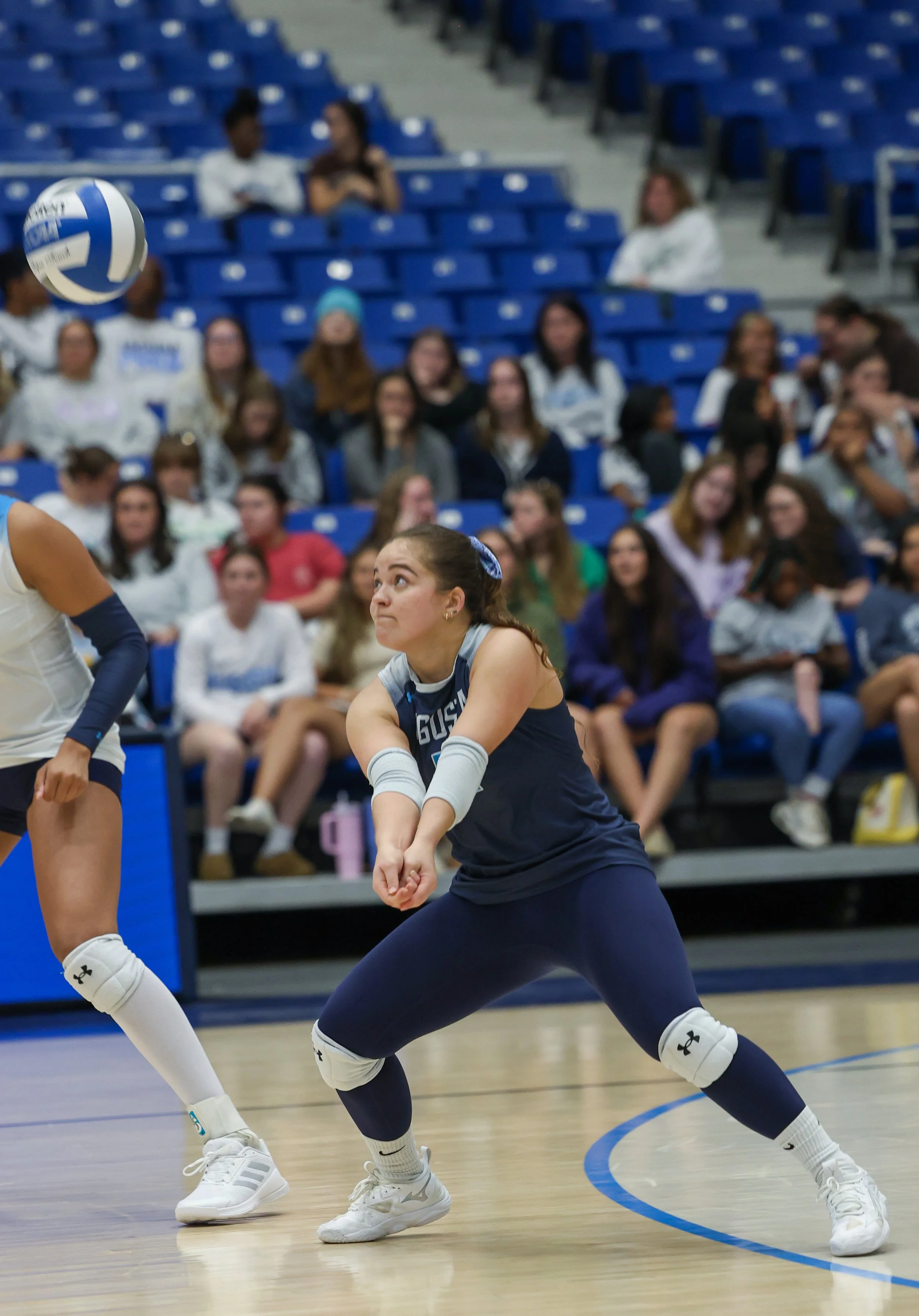  AU libero Giulia Rodrigues (4) had 18 digs for the first-place Jaguars. At the top of the page, Lauren Nelson was dominant with 19 kills to lead all players. AU and Georgia College will play again Friday, Oct. 17, at 7 p.m. at Christenberry Fieldhouse. (photos by Lydia Williams/the Bell Ringer) 
