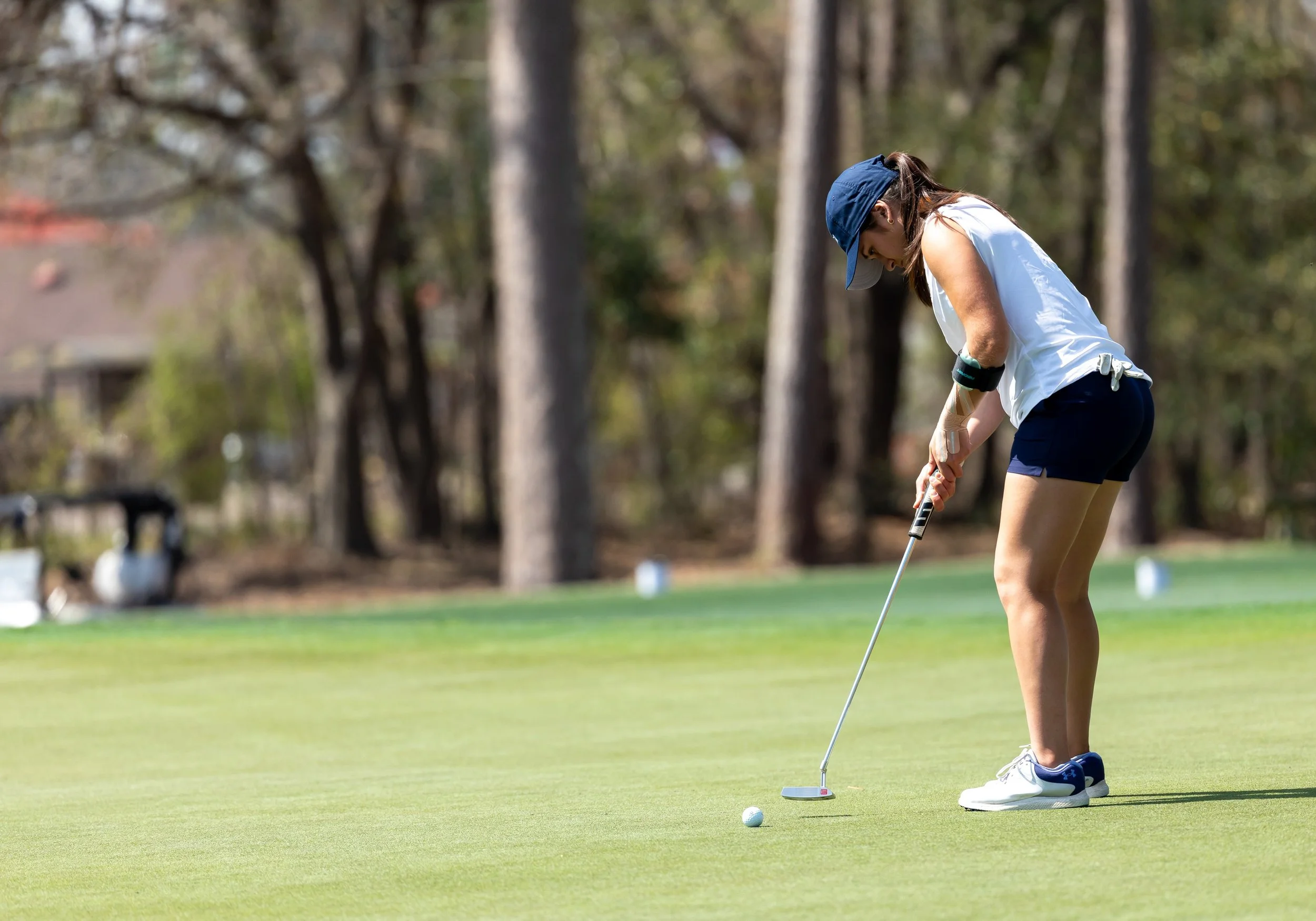  Zoe Pinillos used a deft putting stroke to capture the Southland Conference medalist crown with a 2-under-par score for the 54-hole championship at Kissing Tree Golf Club in San Marcos, Texas. (photo by Paula Toole/AU Athletics) 