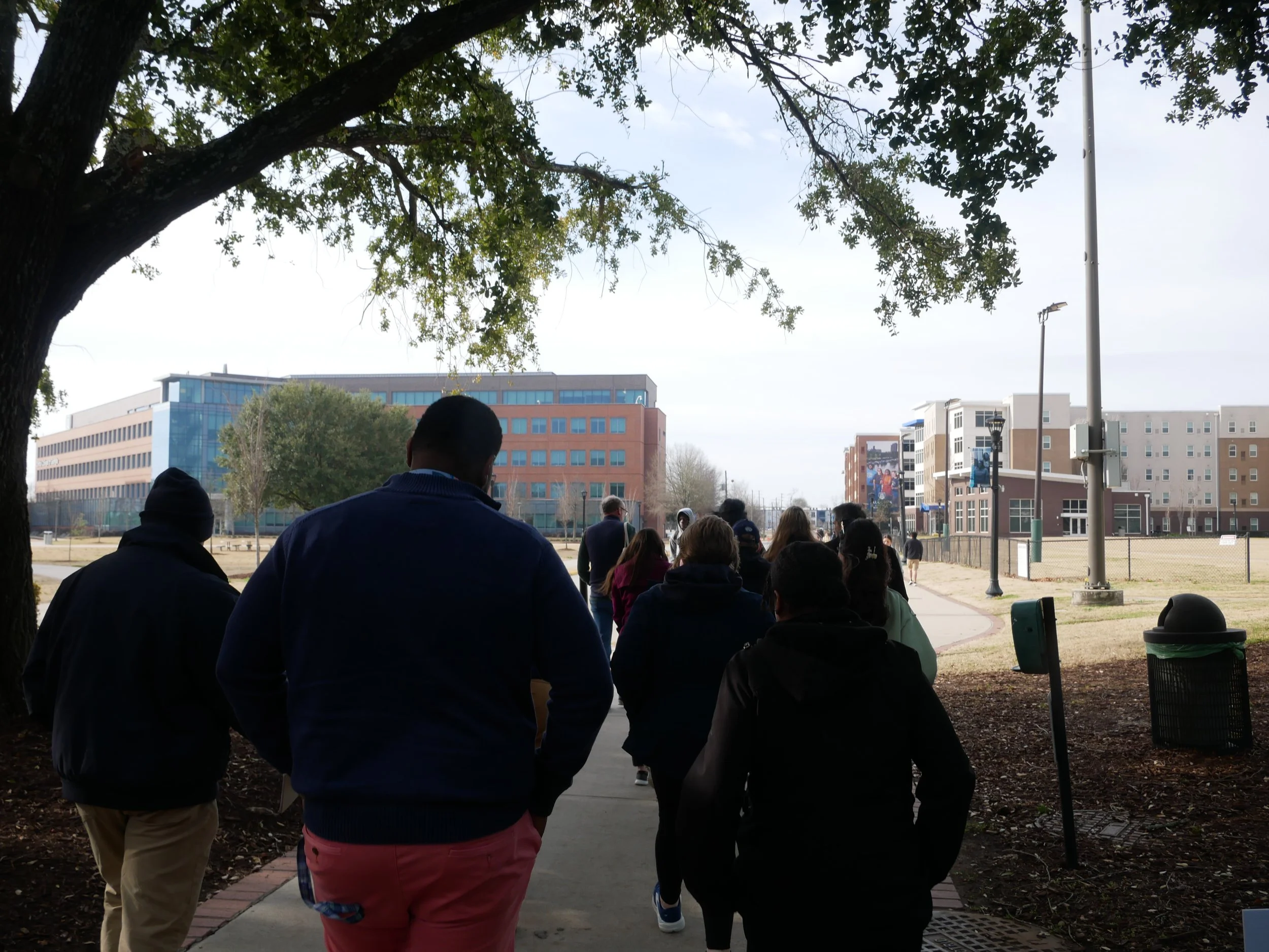  Walking on the Health Sciences Campus. (photo by Caelyn Dockal/the Bell Ringer) 